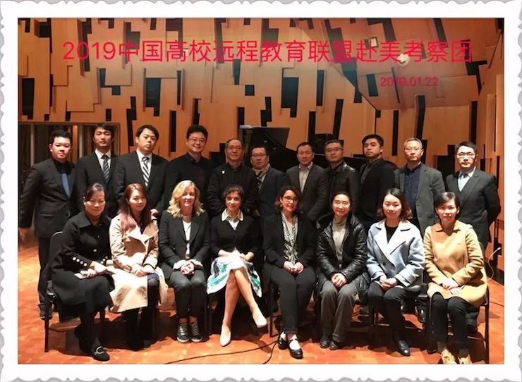 富联娱乐钢琴助力中美高校首次远程钢琴教育课程